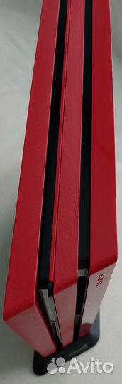 Sony PS4 Pro Limited Edition Spider Man по 9.0