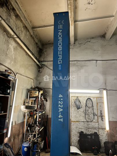 Продам помещение свободного назначения, 380 м²