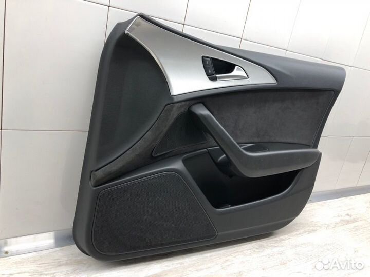 Обшивка двери передняя правая Audi A6 универсал