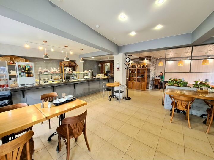 Гостиница, 400 м²