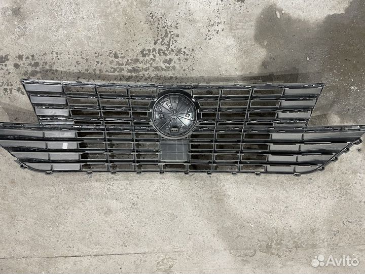 Решетка радиатора volkswagen multivan t6.1