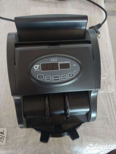 Счётчик банкнот PRO 40 U NEO