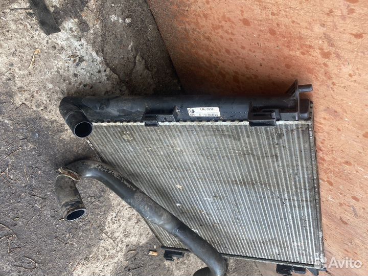 Логан радиатор основной для 8 ми клапаного