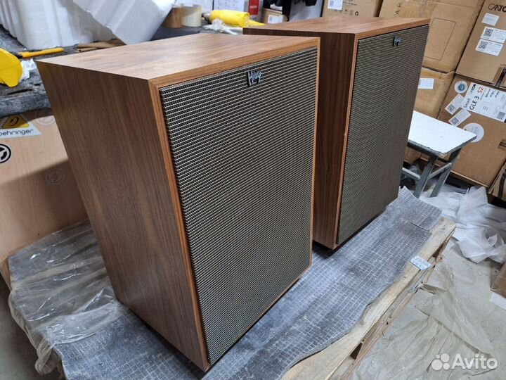 Напольная акустика Klipsch Heresy IV american waln