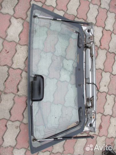 Honda CRV 98-02 заднее стекло крышка багажника