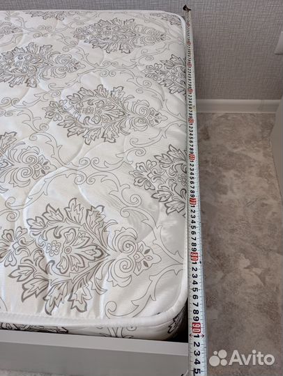 Кровать односпальная с матрасом новая