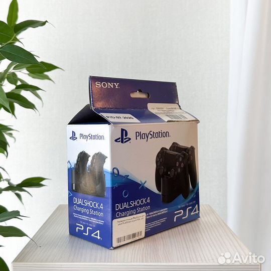 Оригинальная Зарядная Станция Sony PS4 CUH-ZDC1