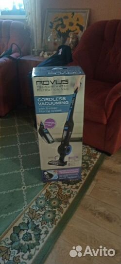 Беспроводной пылесос c аквафильтром rovus цунами