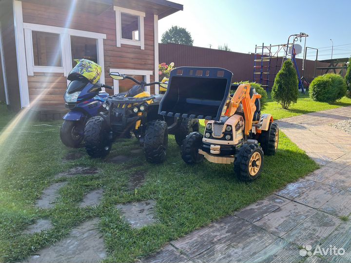 Трактор детский на аккумуляторе бу