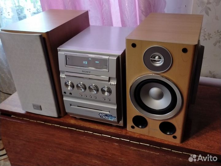 Музыкальный центр sony