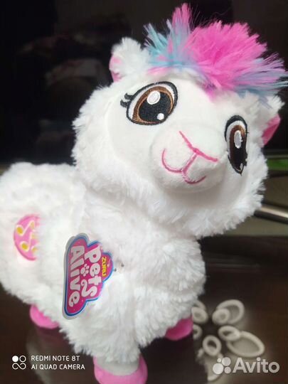 Лама Zuru Pets Alive