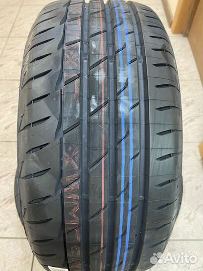 Bridgestone Potenza Adrenalin RE004 235/45 R17 95V