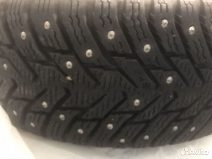 Nokian Tyres Hakkapeliitta 8 175/65 R15 88T