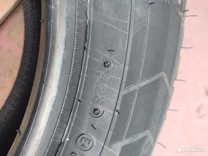 Triangle PS01 215/60 R16 99T