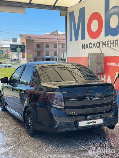 LADA Granta 1.6 МТ, 2018, битый, 180 000 км