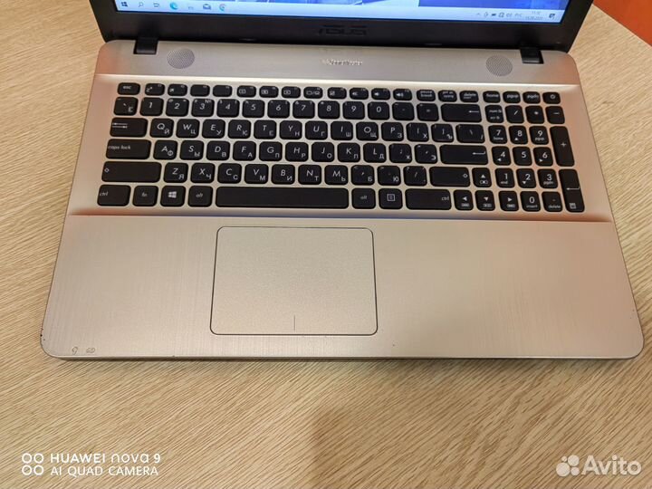 Ноутбук для работы и дома Asus VivoBook intel/ssd