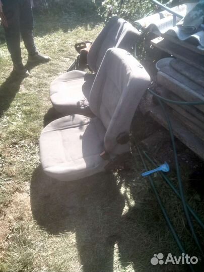 Сиденья ауди 80