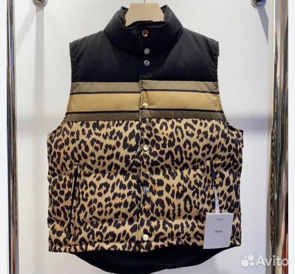 Жилетка женская