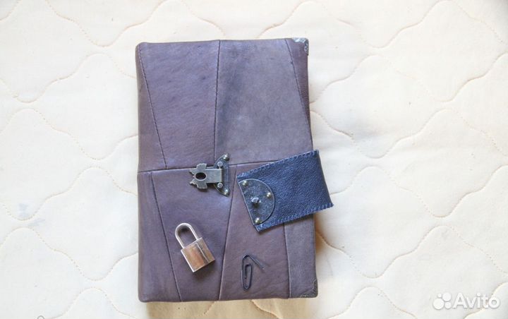 Книга-тайник