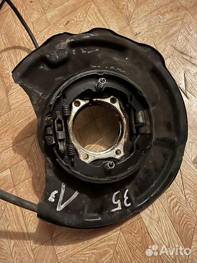 Цапфа на мерседес банан w219