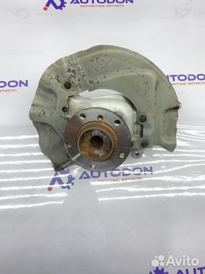 Цапфа в сборе со ступицей передняя левая Bmw 5