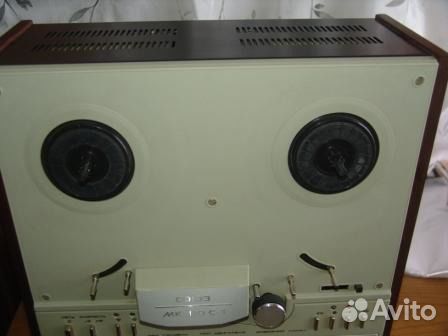 Катушечный магнитофон и катушки