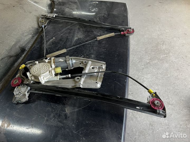Водительский стеклоподьемник bmw e39
