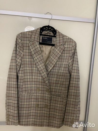 Пиджак женский pull & bear