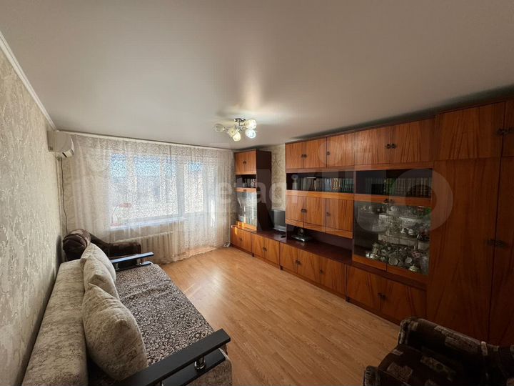 2-к. квартира, 51 м², 5/5 эт.