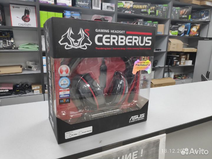 Компьютерные наушники и гарнитуры в ассортименте