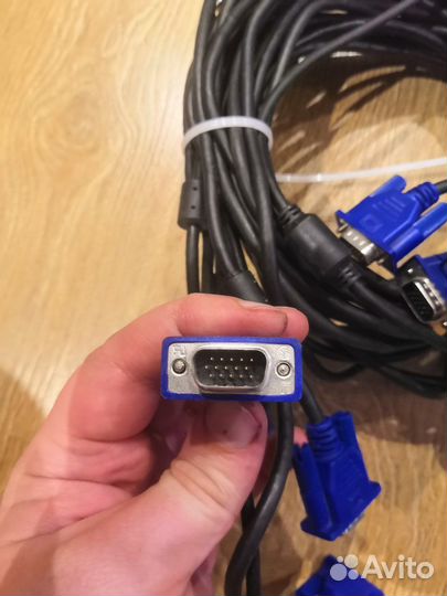 Кабель DVI и VGA