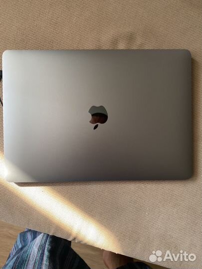 Apple macbook pro 13 2020 m1 16gb 512gb