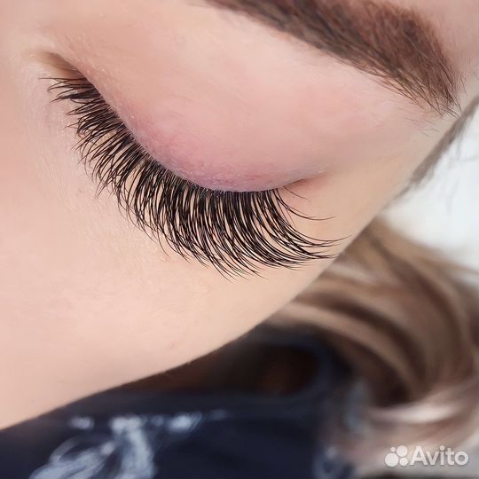 Наращивание ресниц на дому