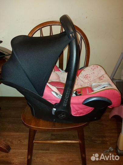 Детская автолюлька Maxi-cosi Cabrio-Fix