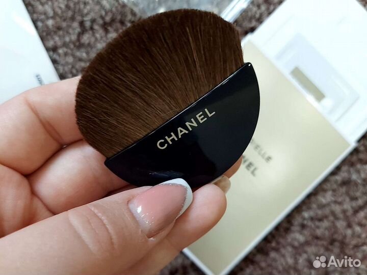 Chanel большая косметичка кисть губная набор