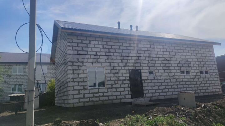 Коттедж 244 м² на участке 5 сот.