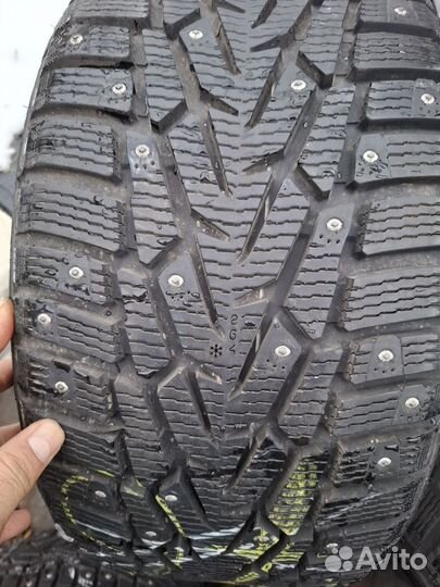 Nokian Tyres Hakkapeliitta 7 225/40 R18 и 255/35 R18