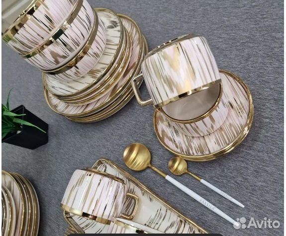 Новый сервиз столовый на подарок