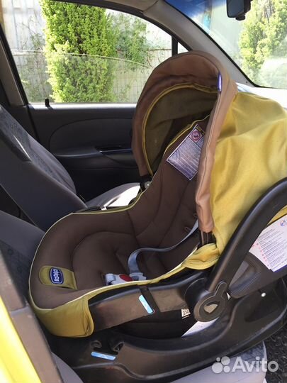 Коляска Chico living smart