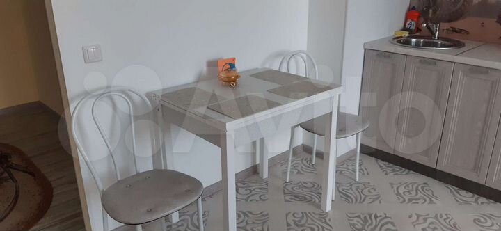 2-к. квартира, 47 м², 2/5 эт.