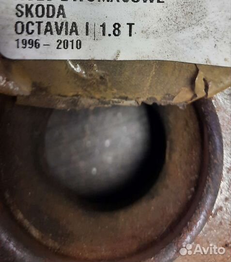 Двухмассовый маховик Шкода Октавия 96-10г дв 1.8