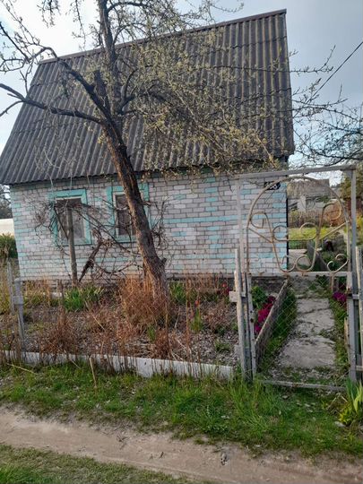 Дача 20 м² на участке 5 сот.