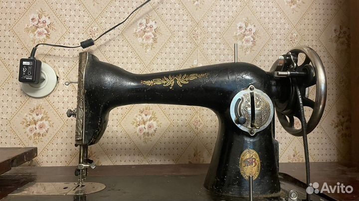 Швейная машина подольск 1956