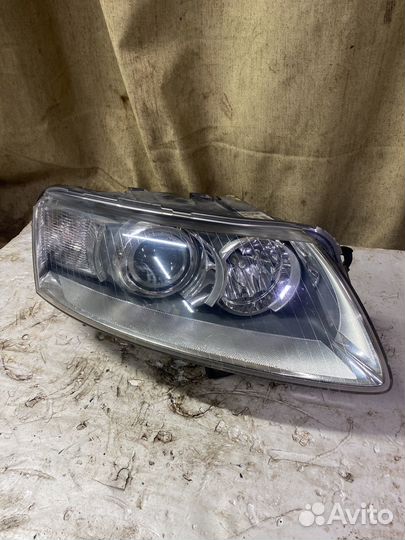 Audi a6 c6 Правая фара ксенон