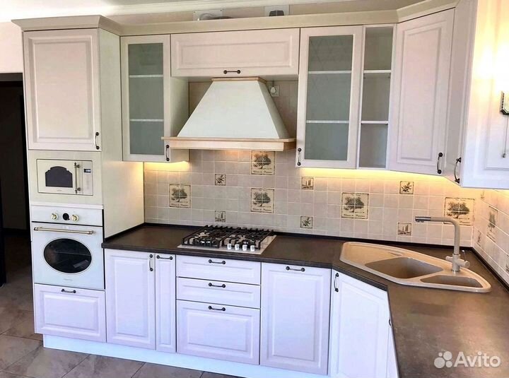 Кухонные гарнитуры