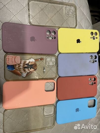 Чехлы на iPhone 12 про