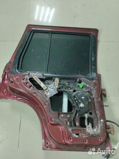 Дверь задняя левая Nissan Terrano wbyd21