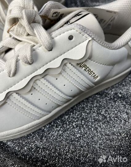 Adidas Superstar Sneakers Creamy