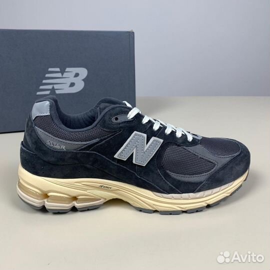 Кроссовки New Balance 2002R