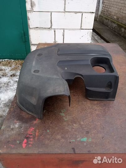 Крышка двигателя chevrolet niva